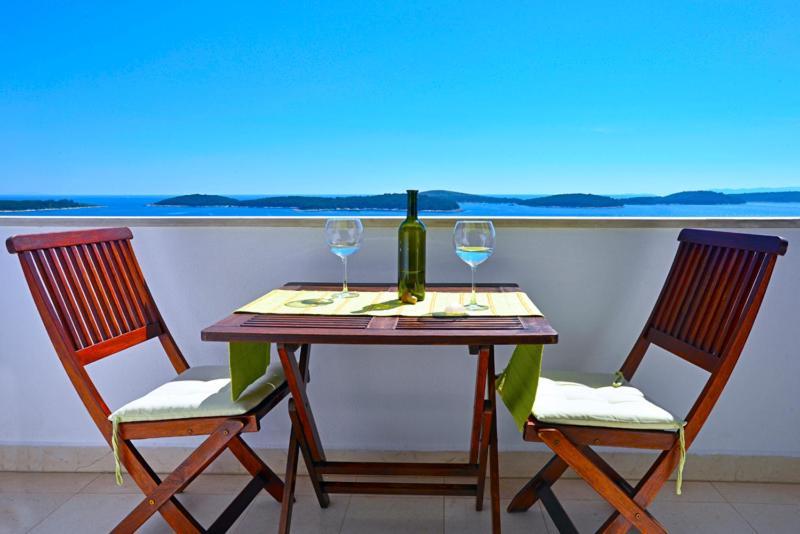 Sunset Apartments Hvar Town Luaran gambar